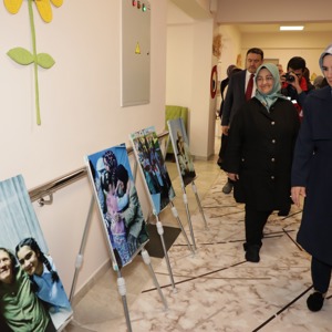 Aile ve Sosyal Hizmetler Bakanımız Sayın Mahinur Özdemir Göktaş, Engelsiz Yaşam Merkezini Ziyaret Etti - fotoğraf 2