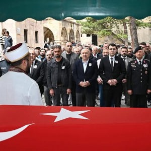 Gülşehir ilçemizde vefat eden Kıbrıs Gazisi İsmet Canlı gazimize Allah’tan rahmet; ailesine, yakınlarına ve aziz milletimize başsağlığı diliyoruz. - fotoğraf 1