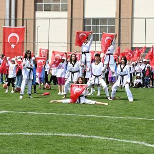 19 Mayıs Atatürk’ü Anma Gençlik ve Spor Bayramı Kutlu Olsun  - fotoğraf 2