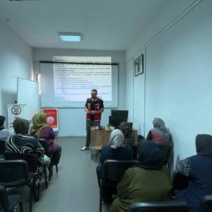 Aile Bütçesi Ve Kaynak Yönetimi Eğitimi Verildi. - fotoğraf 1