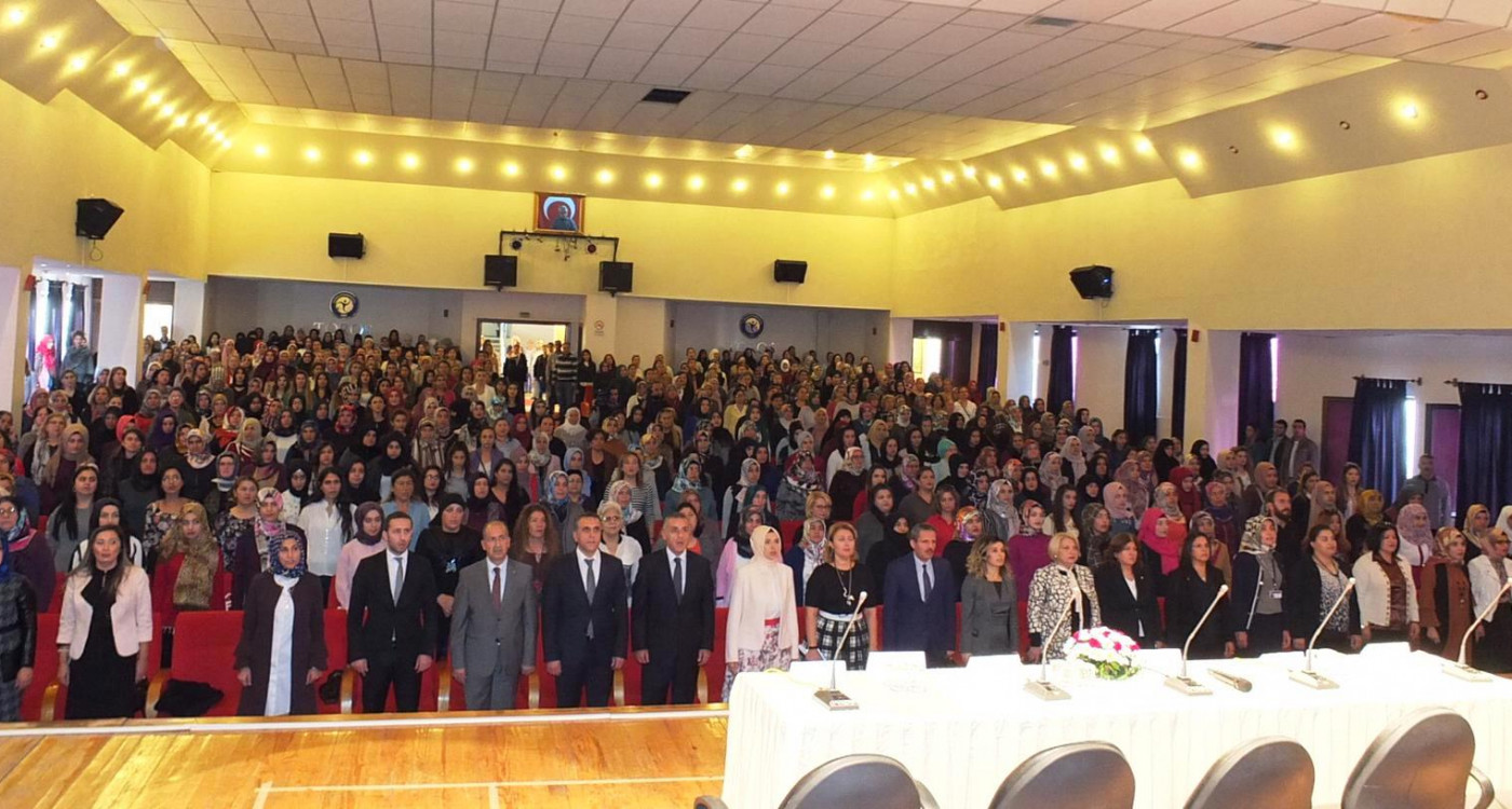 Finansal Okuryazarlık ve Kadınların Ekonomik Güçlenmesi Seminerleri Devam Ediyor