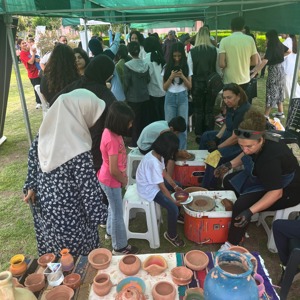 ADANA’DA AİLE FESTİVALİ: ‘BİZ BÜYÜK BİR AİLEYİZ’ SLOGANIYLA NESİLLER BULUŞTU - fotoğraf 8
