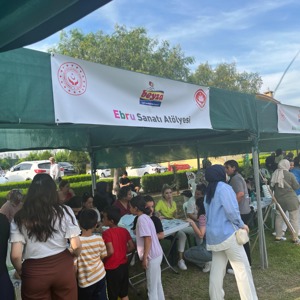 ADANA’DA AİLE FESTİVALİ: ‘BİZ BÜYÜK BİR AİLEYİZ’ SLOGANIYLA NESİLLER BULUŞTU - fotoğraf 6