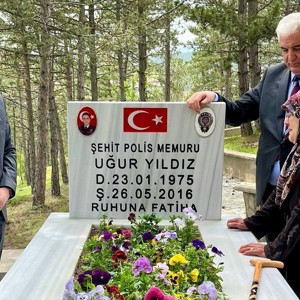 Şehidimiz Uğur Yıldız Dualarla Anıldı - fotoğraf 1