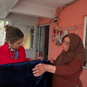 2025 #AileYılı kapsamında: İl Müdürümüz Sayın Emine BÖÇKÜN,Aziz Şehidimiz Jandarma Çavuş Hasan KARACA’nın Kıymetli Ailesine Hane Ziyareti Gerçekleştirdi. - fotoğraf 4