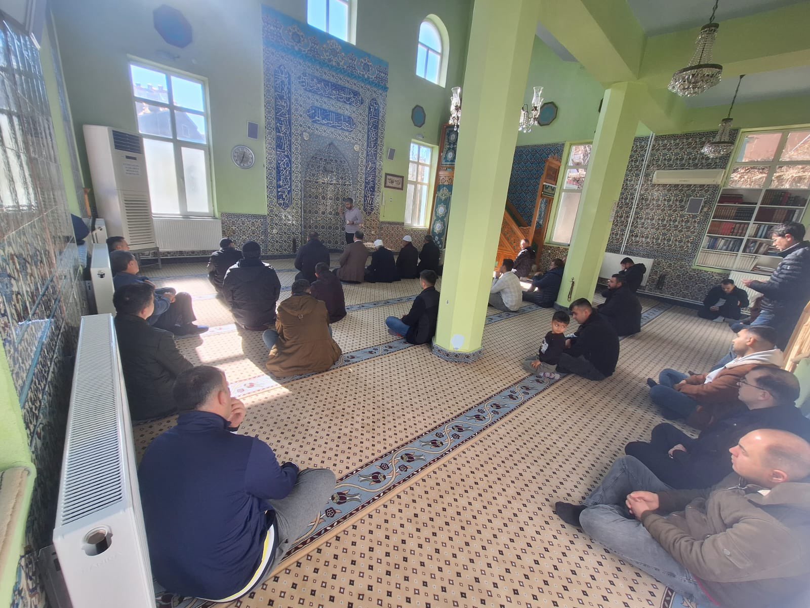 Tunceli Sosyal Hizmet Merkezi Müdürlüğü Eğitim ve Danışmalık Birimi tarafından Paşa Cami’sinde “Bağımlılık” konusunda eğitim verilmiştir.