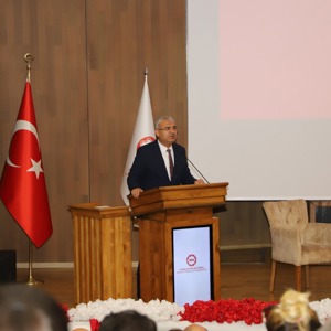 TOPLUMUN TEMEL TAŞI: AİLE PANELİ, FARKLI DİSİPLİNLERDEN UZMANLARLA ELE ALINDI - fotoğraf 3