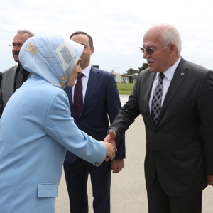 Bakan Göktaş, Samsun'da Aile Yılı Kapsamında Bir Dizi Ziyaret Gerçekleştirdi - fotoğraf 2