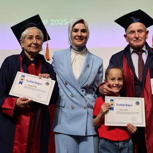 Aile ve Sosyal Hizmetler Bakanımız Göktaş, Sinop’ta 3. Yaş Üniversitesi’nin mezuniyet törenine katıldı - fotoğraf 1