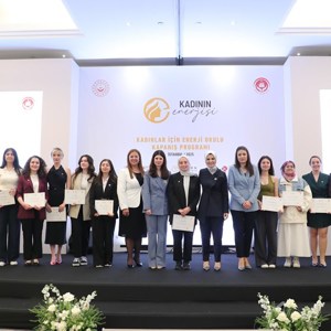 Aile ve Sosyal Hizmetler Bakanımız Göktaş, "Kadınlar İçin Enerji Okulu" kapanış programına katıldı - fotoğraf 6