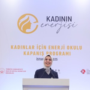 Aile ve Sosyal Hizmetler Bakanımız Göktaş, "Kadınlar İçin Enerji Okulu" kapanış programına katıldı - fotoğraf 1