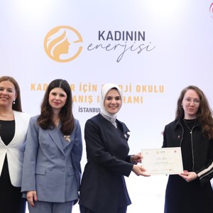 Aile ve Sosyal Hizmetler Bakanımız Göktaş, "Kadınlar İçin Enerji Okulu" kapanış programına katıldı - fotoğraf 6