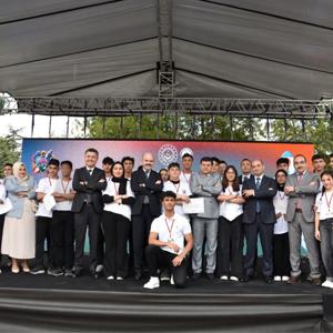 ÇEKOMFEST 3. Geleneksel Bilim ve Teknoloji Şenliği'nde Çocuklarımızla Gurur Duyduk - fotoğraf 1