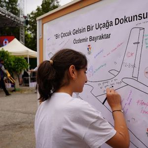 ÇEKOMFEST 3. Geleneksel Bilim ve Teknoloji Şenliği'nde Çocuklarımızla Gurur Duyduk - fotoğraf 8