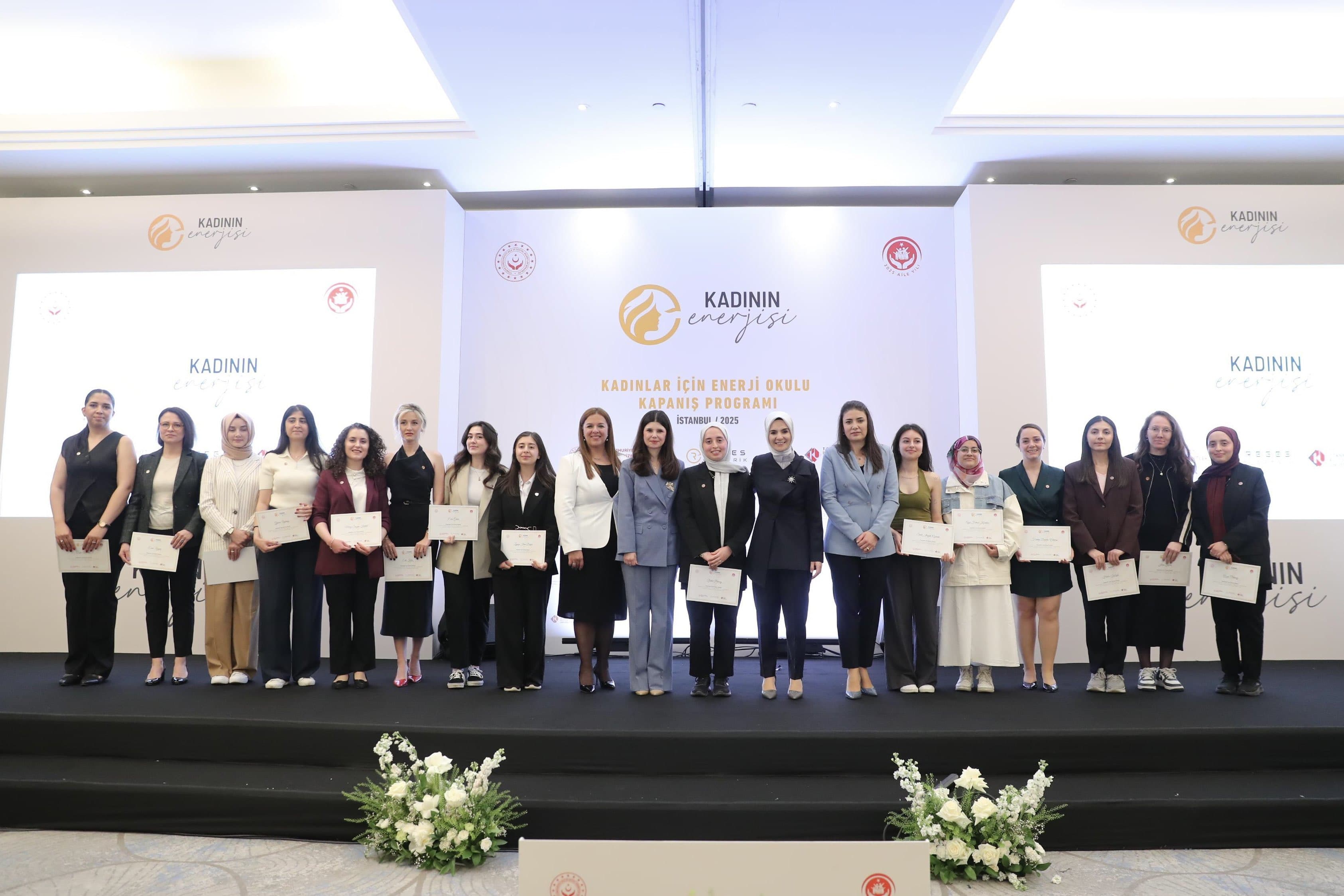 "Kadının Enerjisi" Projesi Kapanış Programı Bakanımız Sn. Mahinur ÖZDEMİR GÖKTAŞ'ın Teşrifleriyle Gerçekleşti