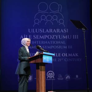 Aile ve Sosyal Hizmetler Bakanımız Göktaş, 3. Uluslararası Aile Sempozyumu'nda konuştu - fotoğraf 5