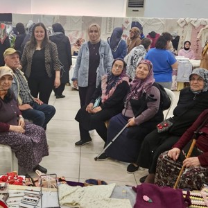Kıymetli Büyüklerimizin El Emeği Göz Nuru Ürünleri Sergide Büyük Beğeni Topladı - fotoğraf 6