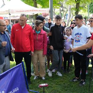 2025 #AileYılı kapsamında; Valiliğimizin Himayelerinde, İl Müdürlüğümüz ve Gençlik ve Spor İl Müdürlüğü Koordinesinde Düzenlenen “Aile Yılı Oryantiring Etkinliği”  Gerçekleştirildi. - fotoğraf 3