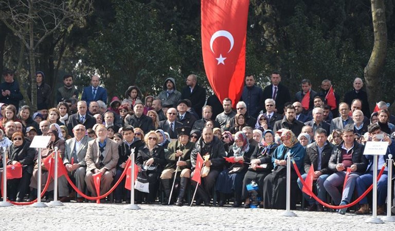 İstanbul'da 18 Mart Şehitler Günü Münasebetiyle Mevlit Okutuldu.