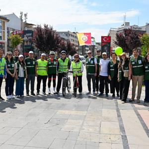 12.ncisi Düzenlenen Bisiklet Turu, Ailelerle Sağlıklı Geleceğe Pedal Çevirdi - fotoğraf 3
