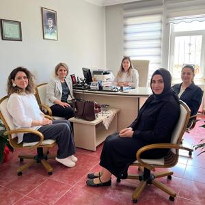 İl Müdürümüz Sayın Çiğdem AÇIKYILDIZ KAZEL, Kurban Bayramı dolayısıyla çalışma arkadaşlarımızla bir araya geldi. - fotoğraf 4