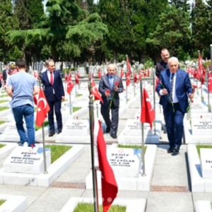 Sülüklü Asri Şehitliği’ni Ziyaret - fotoğraf 3
