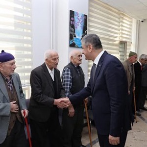 Valimiz Sayın Mustafa Yavuz ve Eşi Süreyya Yavuz Hanımefendi'den Anlamlı Ziyaret. - fotoğraf 6