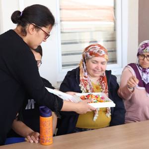 İl Müdürümüz Abdurrahman Bilgiç Ve Eşi Nurhan Bilgiç'den Anlamlı Ziyaret. - fotoğraf 5