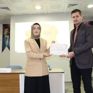 AileYılı Kapsamında "Farklı Bir Pencere: Otizm" Konulu Söyleşi Programı Düzenlendi. - fotoğraf 3