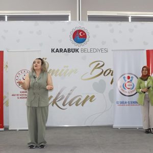 AileYılı kapsamında Çocuklara Yönelik "Ailemle Okuyorum" Kültür ve Sanat Etkinliği Programı Dünlendi. - fotoğraf 10