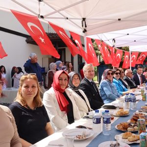 Süreyya Yavuz Hanımefendi Çocuklarımızla 23 Nisan Sevincini Paylaştı. - fotoğraf 16