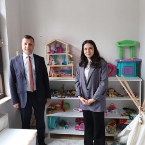 Teknik Destek Programı Kapsamında Personelimize "Oyun Terapisi" Sertifikaları Verildi. - fotoğraf 1