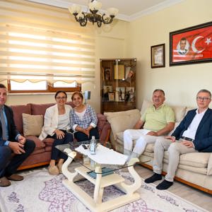 Valimiz Dr. Hülya Kaya ve İl Müdürümüz Arif Laçin'den Şehit Aileleri ve Gazimize Bayram Ziyareti - fotoğraf 3
