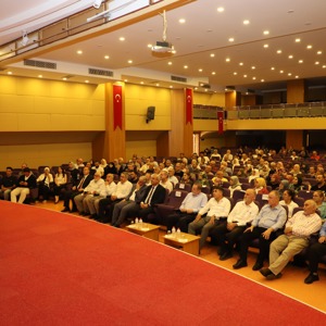 ADANA AİLE VE SOSYAL HİZMETLER İL MÜDÜRLÜĞÜMÜZ VE ADANA BÜYÜK AİLE PLATFORMU İŞBİRLİĞİNDE DÜZENLENEN “DİJİTAL ÇAĞDA AİLE OLMAK” KONULU KONFERANS - fotoğraf 1