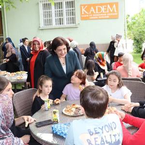 "Kadınlar ve Çocuklar Birlikte Öğreniyor" Projesinin Tanıtım Toplantısı Gerçekleştirildi. - fotoğraf 7