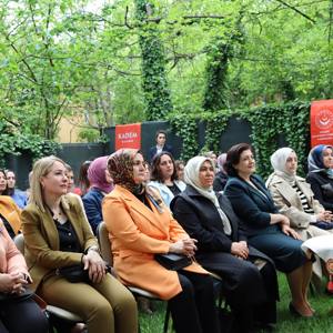 "Kadınlar ve Çocuklar Birlikte Öğreniyor" Projesinin Tanıtım Toplantısı Gerçekleştirildi. - fotoğraf 8