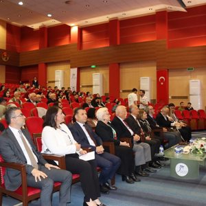 İl Müdürümüz Abdurrahman Bilgiç, 13.Ulusal Yaşlılık Kongresi Açılış Töreni'ne katıldı. - fotoğraf 7