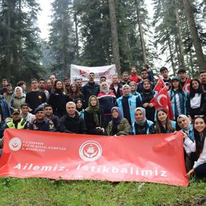  Aile Yılı Etkinlikleri Kapsamında Doğa Yürüyüşü Düzenlendi - fotoğraf 1