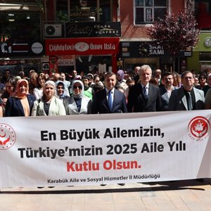 15 Mayıs Uluslararası Aile Günü Korteji Yürüyüşü Düzenlendi - fotoğraf 1