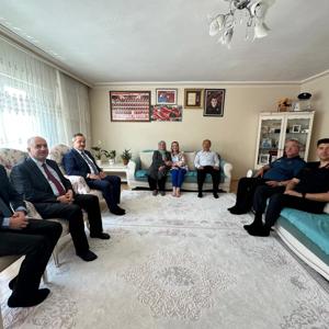 Babalar Günü'nde Güvenin, Fedakârlığın ve Cesaretin Sembolü Babalarımızın Yanındayız - fotoğraf 12