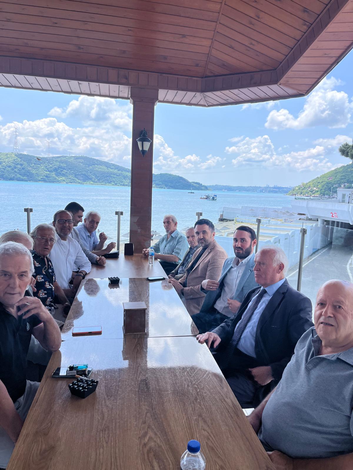 İl Müdürümüz Sn. Ömer TURAN, 15 Haziran Babalar Günü Münasebetiyle, İzzet Baysal Huzurevi Sakinlerimiz ile Beraber Öğle Yemeği Programında Bir Araya Geldi.