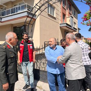 Şehit Yakınlarına Babalar Günü Ziyareti - fotoğraf 1