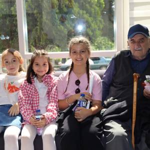 Minik Yüreklerden Anlamlı Ziyaret. - fotoğraf 13