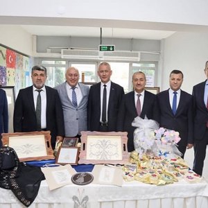 İl Müdürümüz Abdurrahman Bilgiç, Sergiye Katıldı. - fotoğraf 1