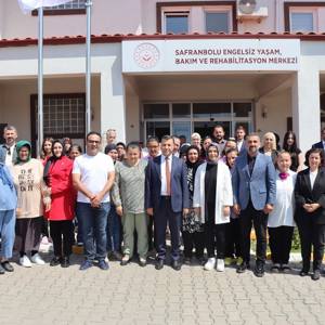 Abdurrahman Bilgiç Ziyaret Ve Bayramlaşma Programına Katıldı. - fotoğraf 1