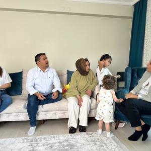  Dr. Mehtap Bingül Ve Şube Müdürü Nur Efşan Norşenli'den Anlamlı Ziyaret. - fotoğraf 2