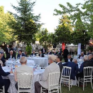 İl Müdürlüğü Koordinasyonunda Babalar Gününe Özel Akşam Yemeği Programı Yapıldı. - fotoğraf 4