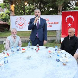 İl Müdürlüğü Koordinasyonunda Babalar Gününe Özel Akşam Yemeği Programı Yapıldı. - fotoğraf 10