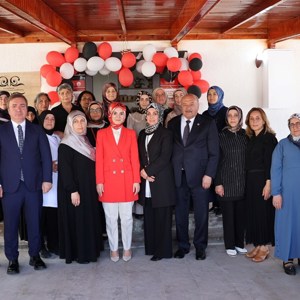 Aile ve Sosyal Hizmetler Bakanımız Göktaş, Erzincan'da ziyaretlerde bulundu - fotoğraf 3