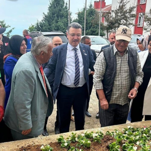 Trabzon Büyükşehir Belediye Başkanı Ahmet Metin GENÇ ile Kuruluşumuz Yıldızlı Huzurevi Yaşlı Bakım ve Rehabilitasyon Merkezine ziyaret - fotoğraf 4